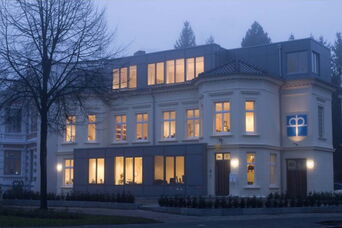 Umbau eines Verwaltungsgebäudes in Lübeck <br>Bauzeit: 2008-2009 <br>Leistungsspektrum: HOAI Phase: 1-9