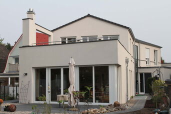 Neubau eines Einfamilienhauses in Lübeck <br>Bauzeit: 10|2013 - 07|2014 <br>Leistungsspektrum: HOAI Phase: 1-9