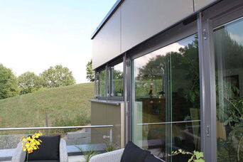 Neubau und Umbau eines Einfamilienhauses in Mölln <br>Bauzeit: 2009-2010 <br>Leistungsspektrum: HOAI Phase: 1-9