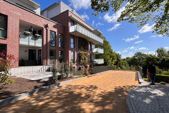 Neubau eines Mehrfamilienhauses mit<br>19 WE u. einer Wohngruppe in Eutin <br>Bauzeit: 2023 - 2024 <br>Leistungsspektrum: HOAI Phase: 1-9