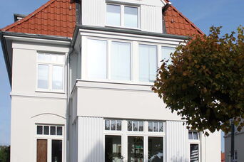 Umbau & Erweiterung eines Wohnhauses in Lübeck-Travemünde <br>Bauzeit: 2015 <br>Leistungsspektrum: HOAI Phase: 1-8