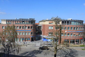 Neubau des Paracelsus Gesundheitszentrums in Lübeck, 1.+2.BA <br>Bauzeit: 1.BA Frühjahr 2007 | 2.BA Frühjahr 2014<br>Leistungsspektrum: HOAI Phase: 1-9