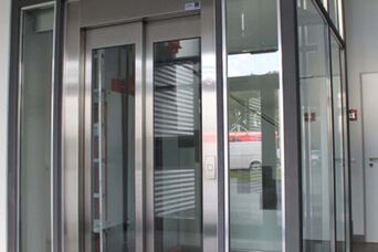 Neubau eines Betriebsgebäudes in Barsbüttel <br>Bauzeit: 2013-2014 <br>Leistungsspektrum: HOAI Phase: 1-8