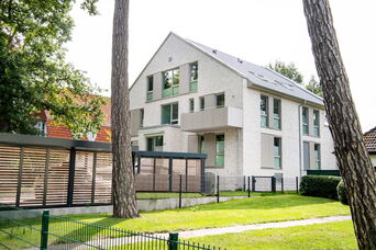 Neubau eines Mehrfamilienhauses mit 4 WE in Lübeck-Travemünde<br>Bauzeit: 2019 - 2020 <br>Leistungsspektrum: HOAI Phase: 1-8