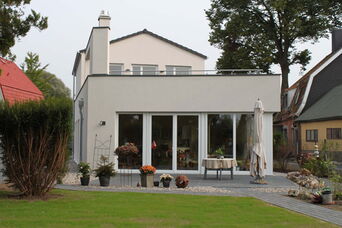 Neubau eines Einfamilienhauses in Lübeck <br>Bauzeit: 10|2013 - 07|2014 <br>Leistungsspektrum: HOAI Phase: 1-9