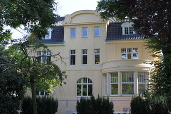 Umbau und Modernisierung einer Villa in Lübeck <br>Bauzeit: 09|2013 - 07|2014 <br>Leistungsspektrum: HOAI Phase: 1-9